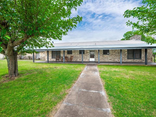 7 Tammy LN, Round Rock, TX 78665