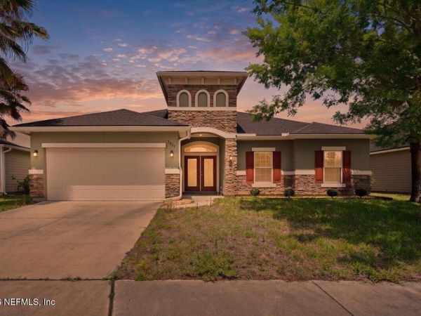 3825 HAMMOCK BLUFF Drive, Jacksonville, FL 32226