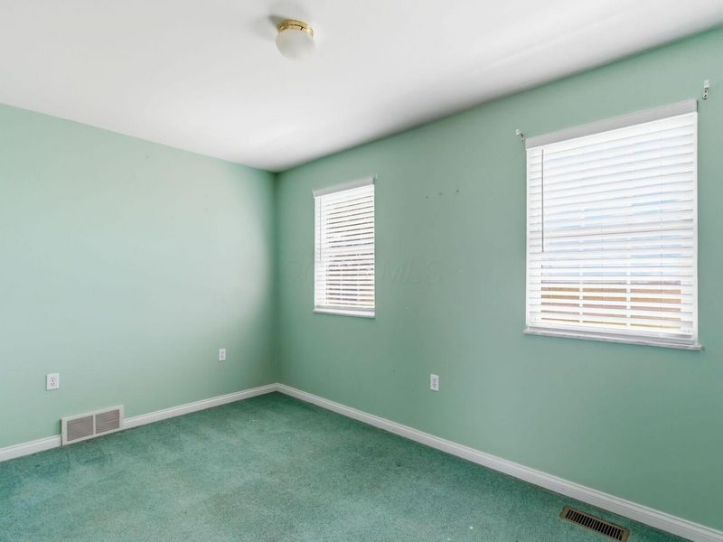 120 Watson Road, London, OH 43140 Photo 32