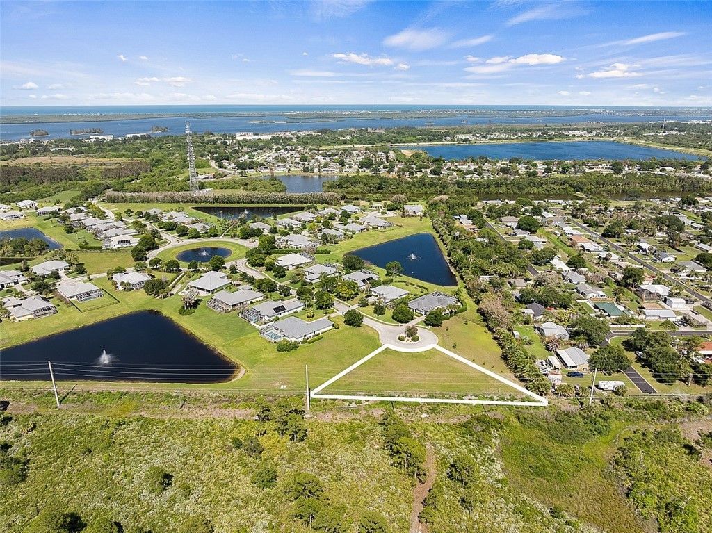110 King Fisher Way, Sebastian, FL 32958 Photo