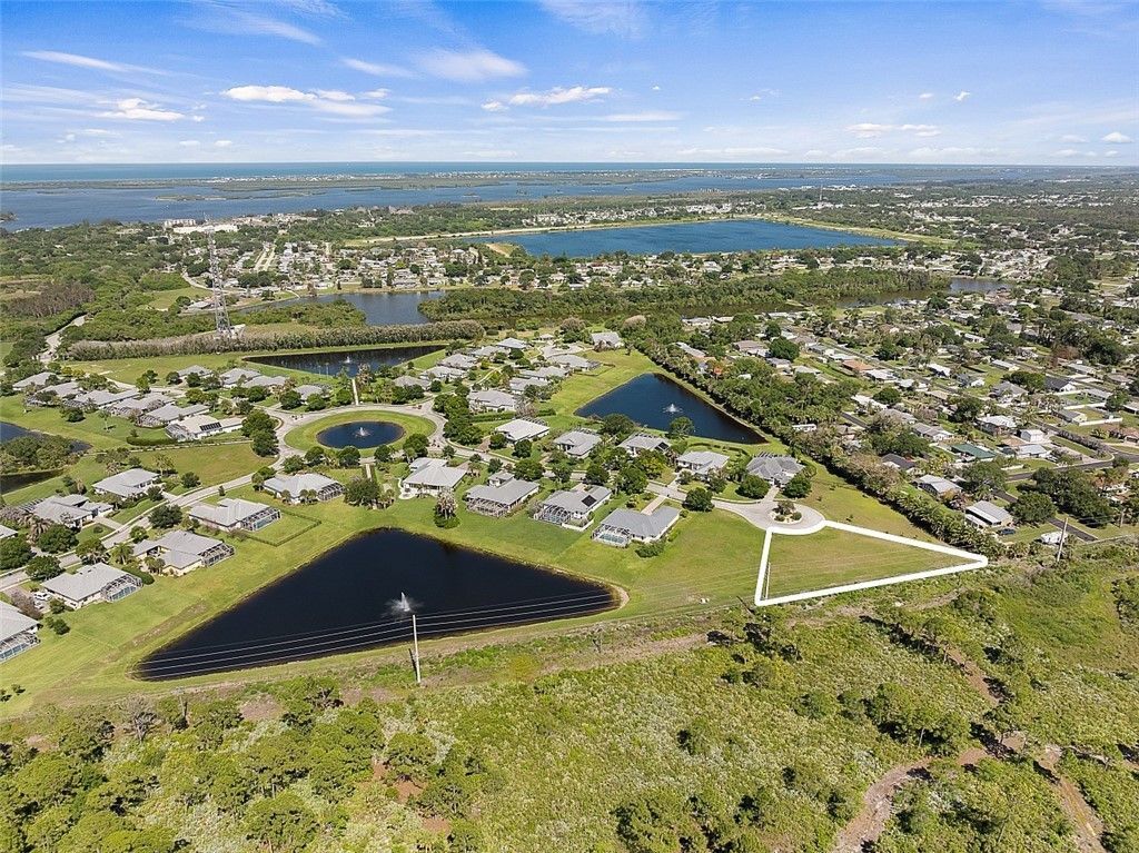 110 King Fisher Way, Sebastian, FL 32958 Photo