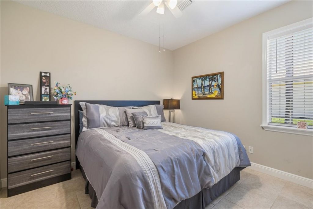 5828 Pine Ridge Circle, Vero Beach, FL 32967 Photo