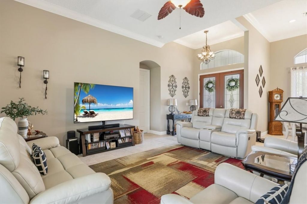 5828 Pine Ridge Circle, Vero Beach, FL 32967 Photo