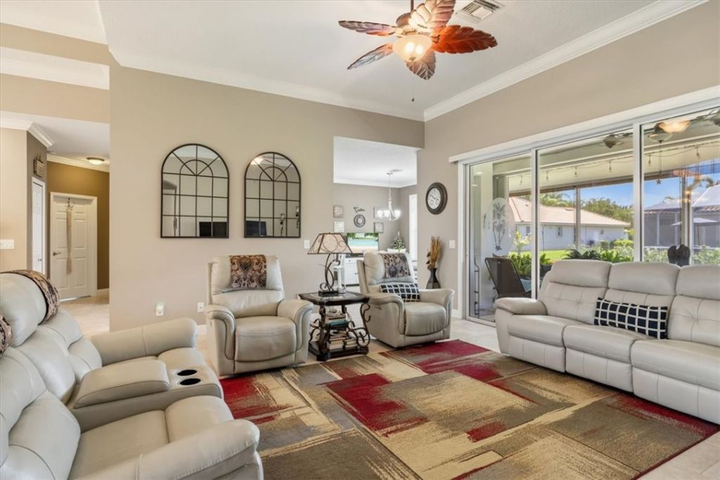 5828 Pine Ridge Circle, Vero Beach, FL 32967 Photo