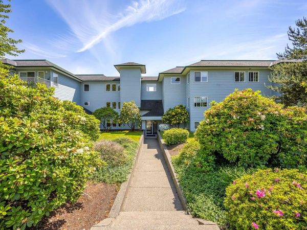 698 Aspen Rd, Unit 101B, Comox, BC V9M 3S9