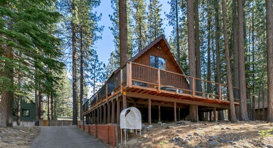 1851 Ibache Street, South Lake Tahoe, CA 96150 Photo