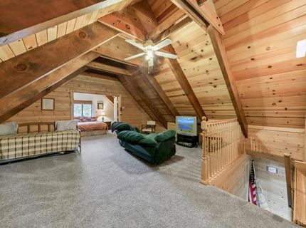1851 Ibache Street, South Lake Tahoe, CA 96150 Photo