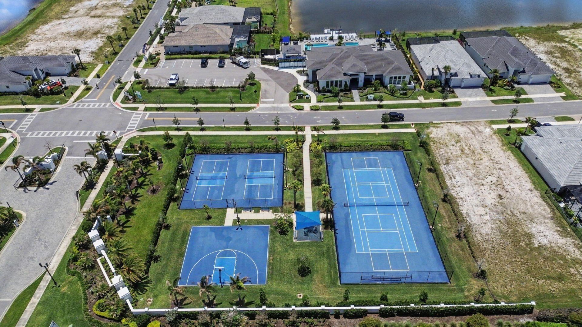 9483 SW Pinnacle Place N, Port Saint Lucie, FL 34987 Photo
