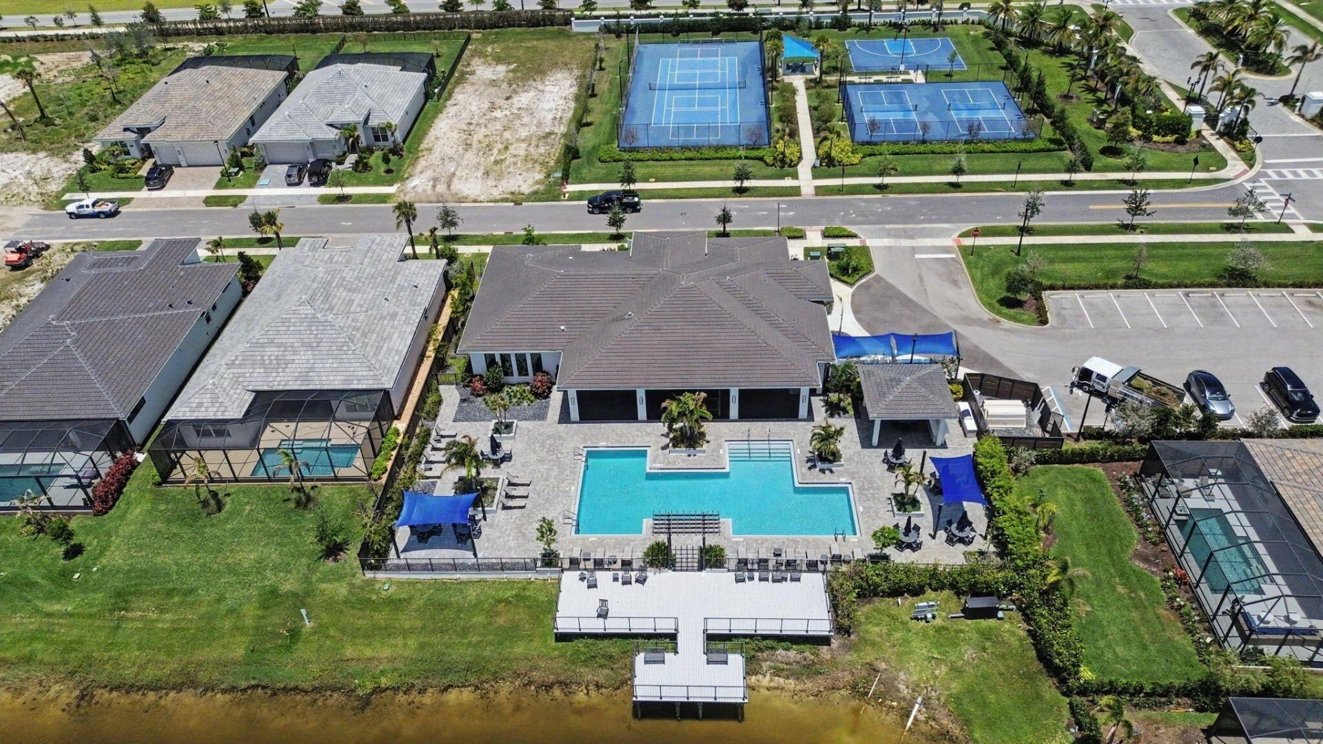 9483 SW Pinnacle Place N, Port Saint Lucie, FL 34987 Photo