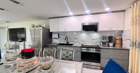 6312 Dundee Dr, North Highlands, CA 95660 Photo