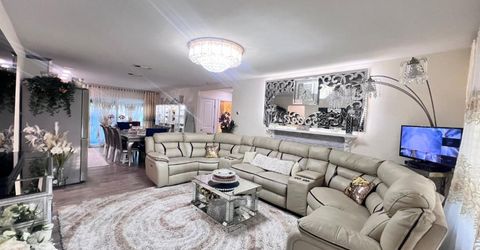 6312 Dundee Dr, North Highlands, CA 95660 Photo