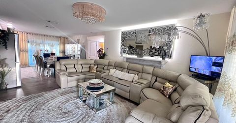 6312 Dundee Dr, North Highlands, CA 95660 Photo
