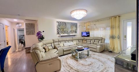 6312 Dundee Dr, North Highlands, CA 95660 Photo