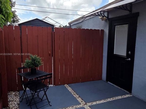 1310 N 70th Way , Unit 1, Hollywood, FL 33024