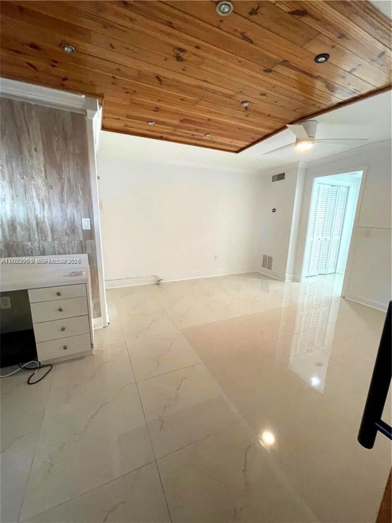 1310 N 70th Way , Unit 1, Hollywood, FL 33024 Photo