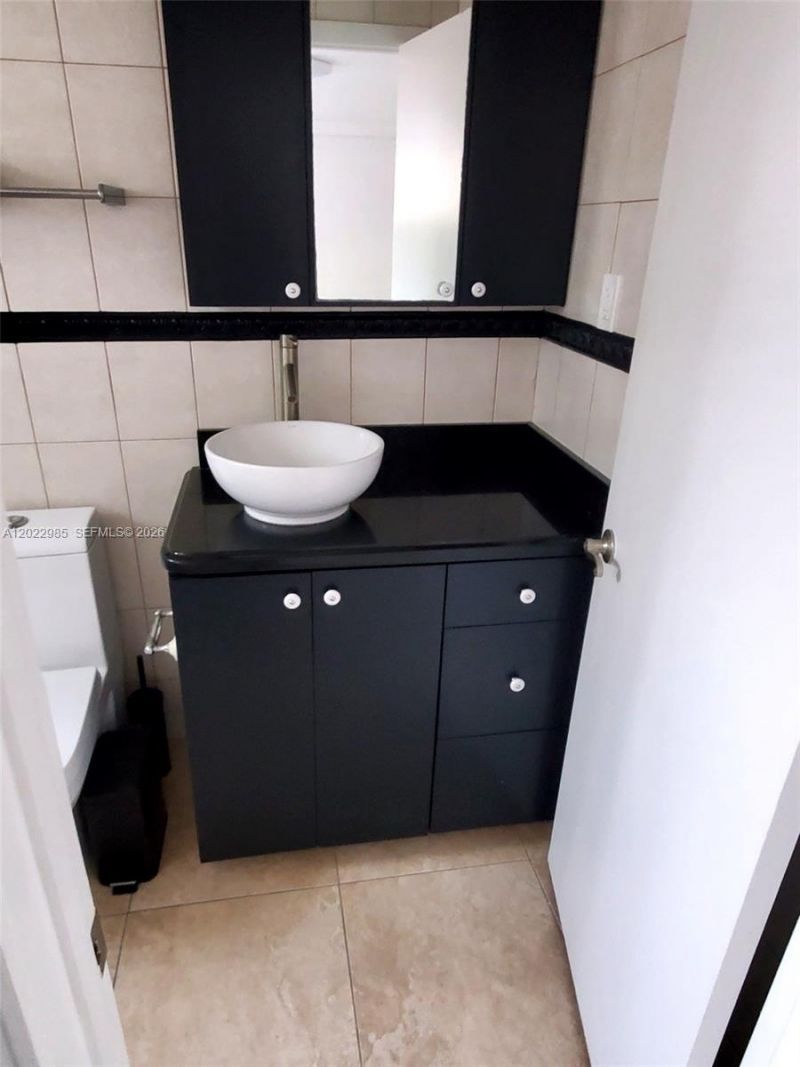 1310 N 70th Way , Unit 1, Hollywood, FL 33024 Photo