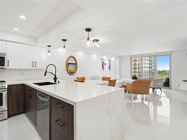 5701 Collins Ave , Unit 503, Miami Beach, FL 33140