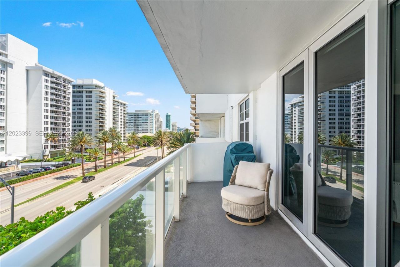 5701 Collins Ave , Unit 503, Miami Beach, FL 33140 Photo