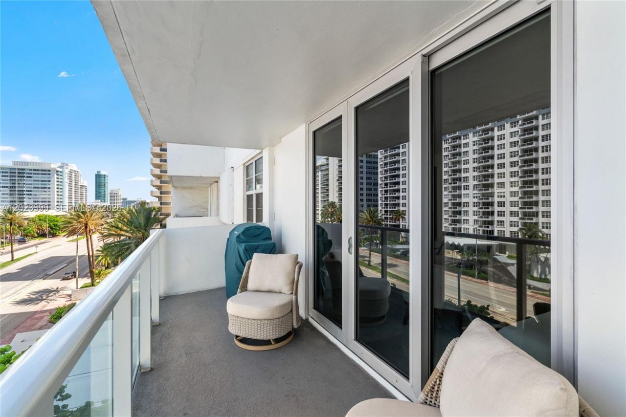 5701 Collins Ave , Unit 503, Miami Beach, FL 33140 Photo