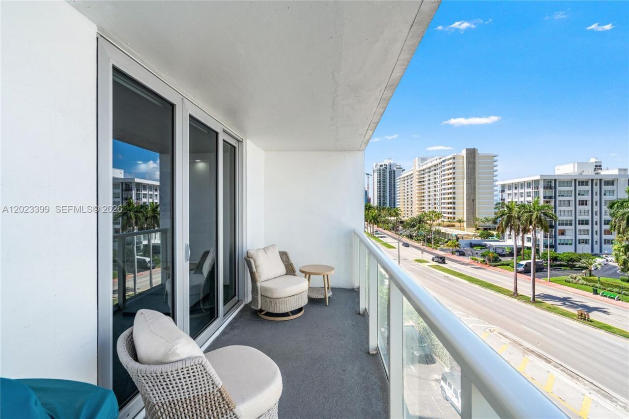 5701 Collins Ave , Unit 503, Miami Beach, FL 33140 Photo