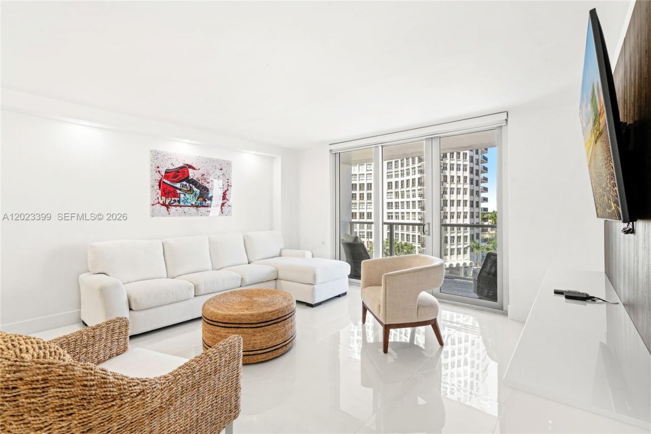 5701 Collins Ave , Unit 503, Miami Beach, FL 33140 Photo