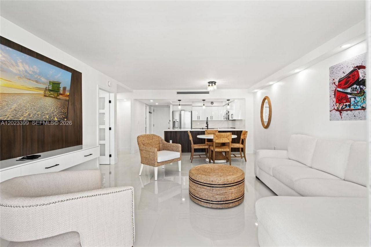 5701 Collins Ave , Unit 503, Miami Beach, FL 33140 Photo