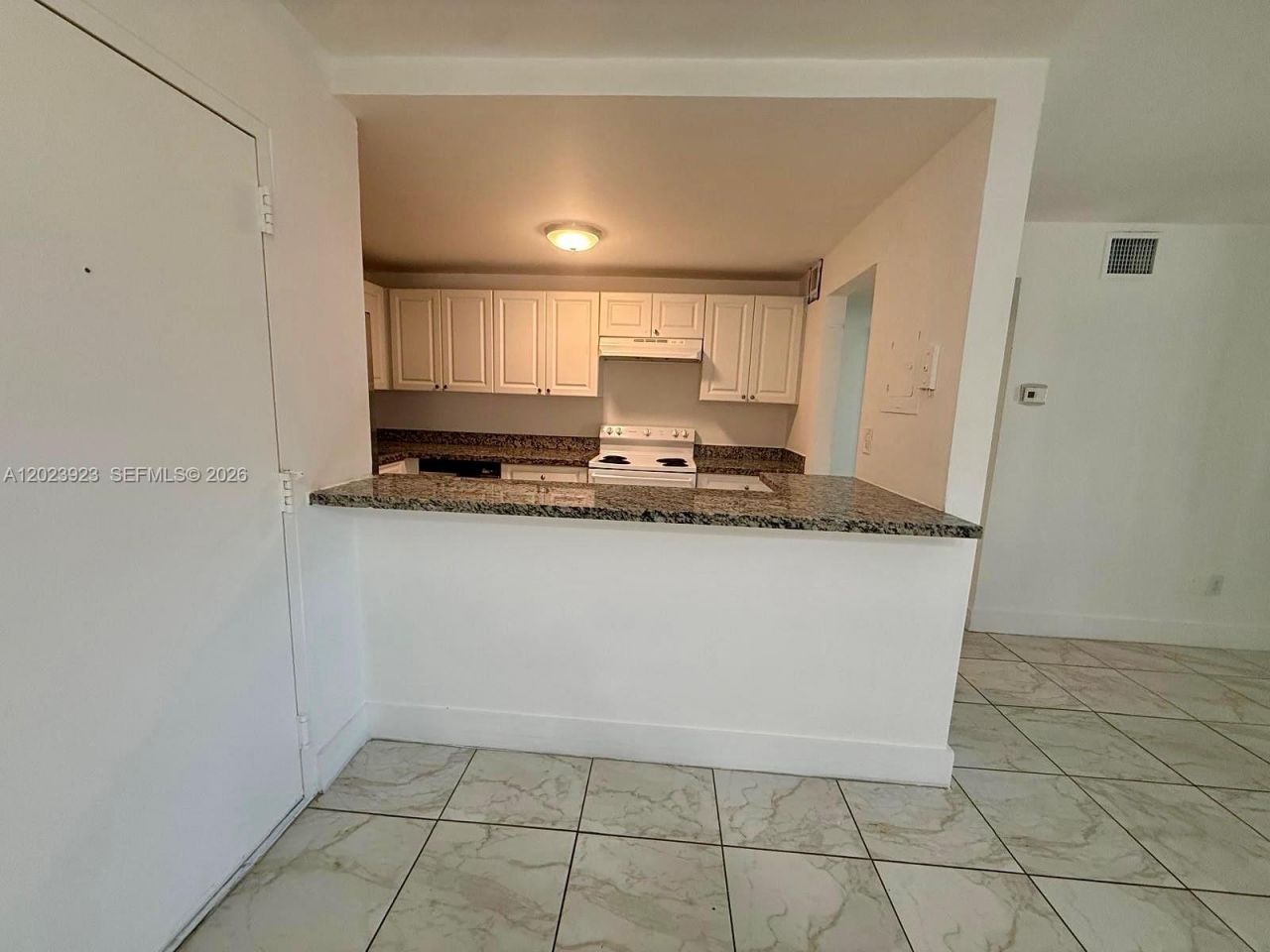 10393 N Kendall Dr , Unit U7, Miami, FL 33176 Photo