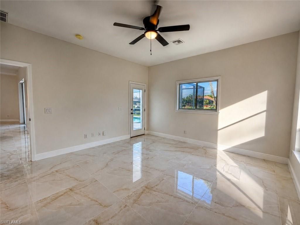 1118 SE 16th Ter , Cape Coral, FL 33990 Photo