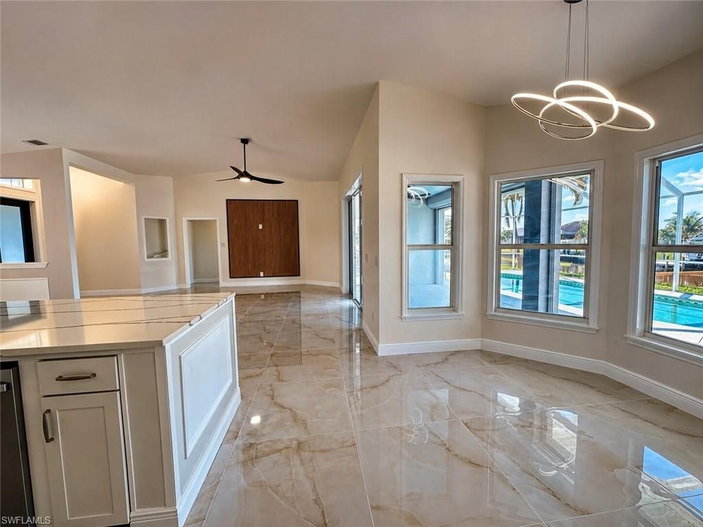 1118 SE 16th Ter , Cape Coral, FL 33990 Photo