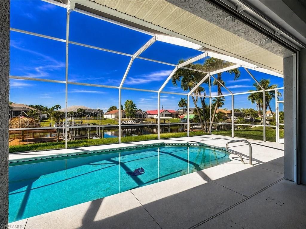 1118 SE 16th Ter , Cape Coral, FL 33990 Photo