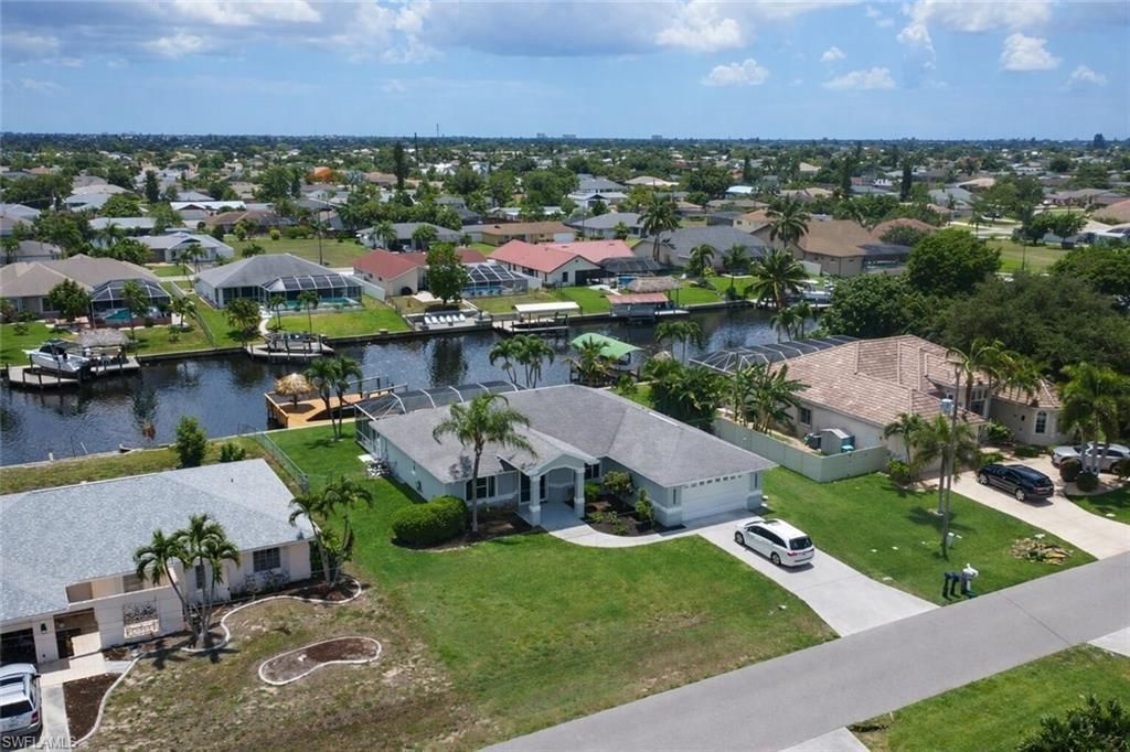 1118 SE 16th Ter , Cape Coral, FL 33990 Photo