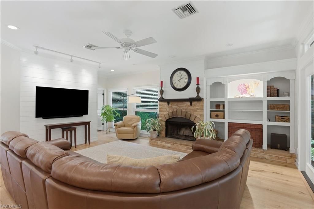 5070 Tamarind Ridge Dr, Naples, FL 34119 Photo
