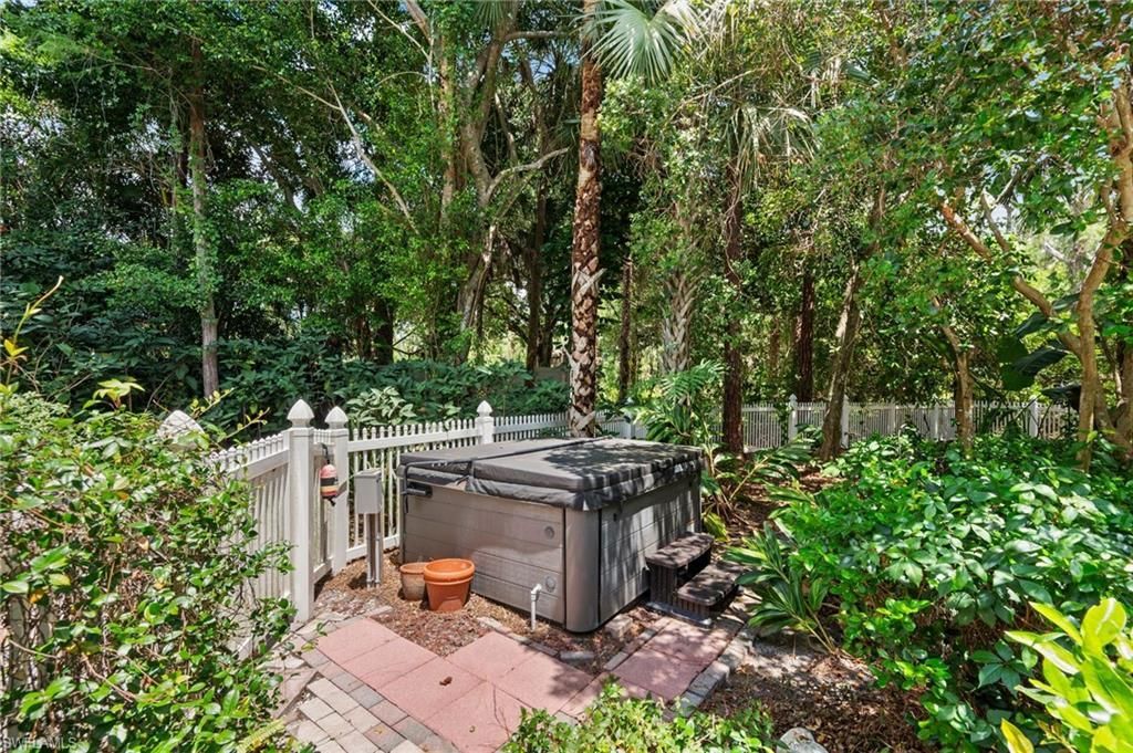 5070 Tamarind Ridge Dr, Naples, FL 34119 Photo