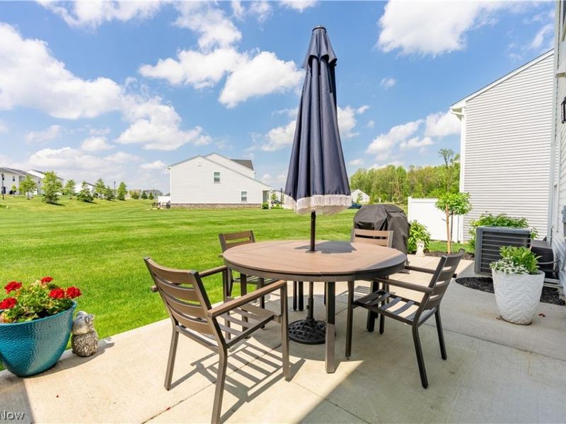 1362 Maple Grove Lane , Uniontown, OH 44685 Photo 7