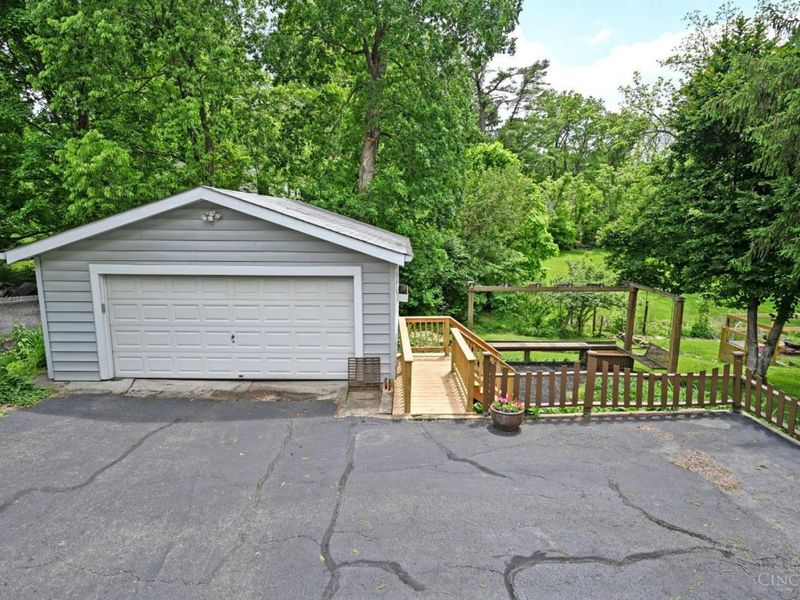 5927 Belmont Avenue, Cincinnati, OH 45224 Photo 48