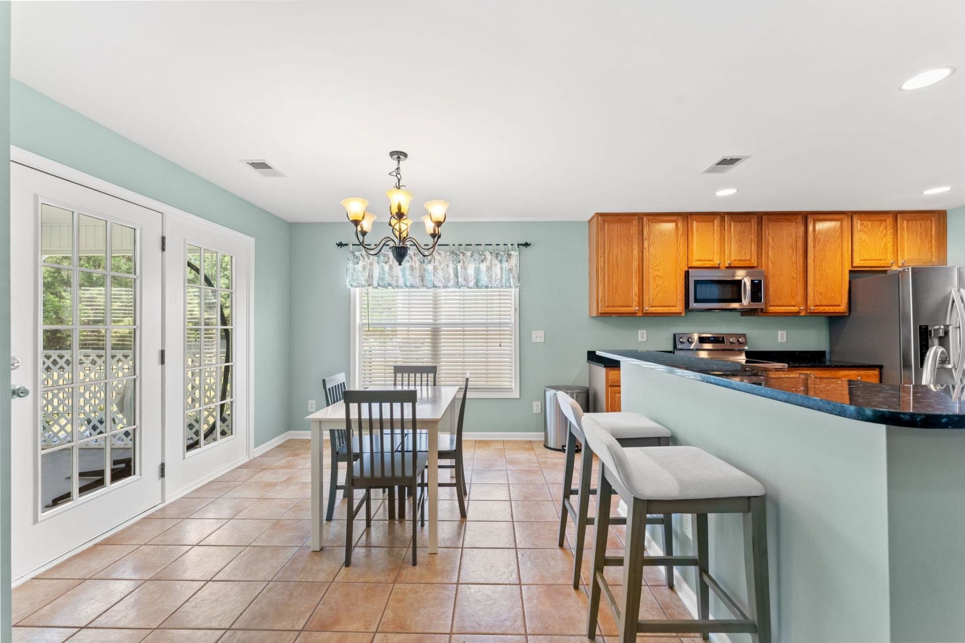 2418 Windmill Way Photo 11