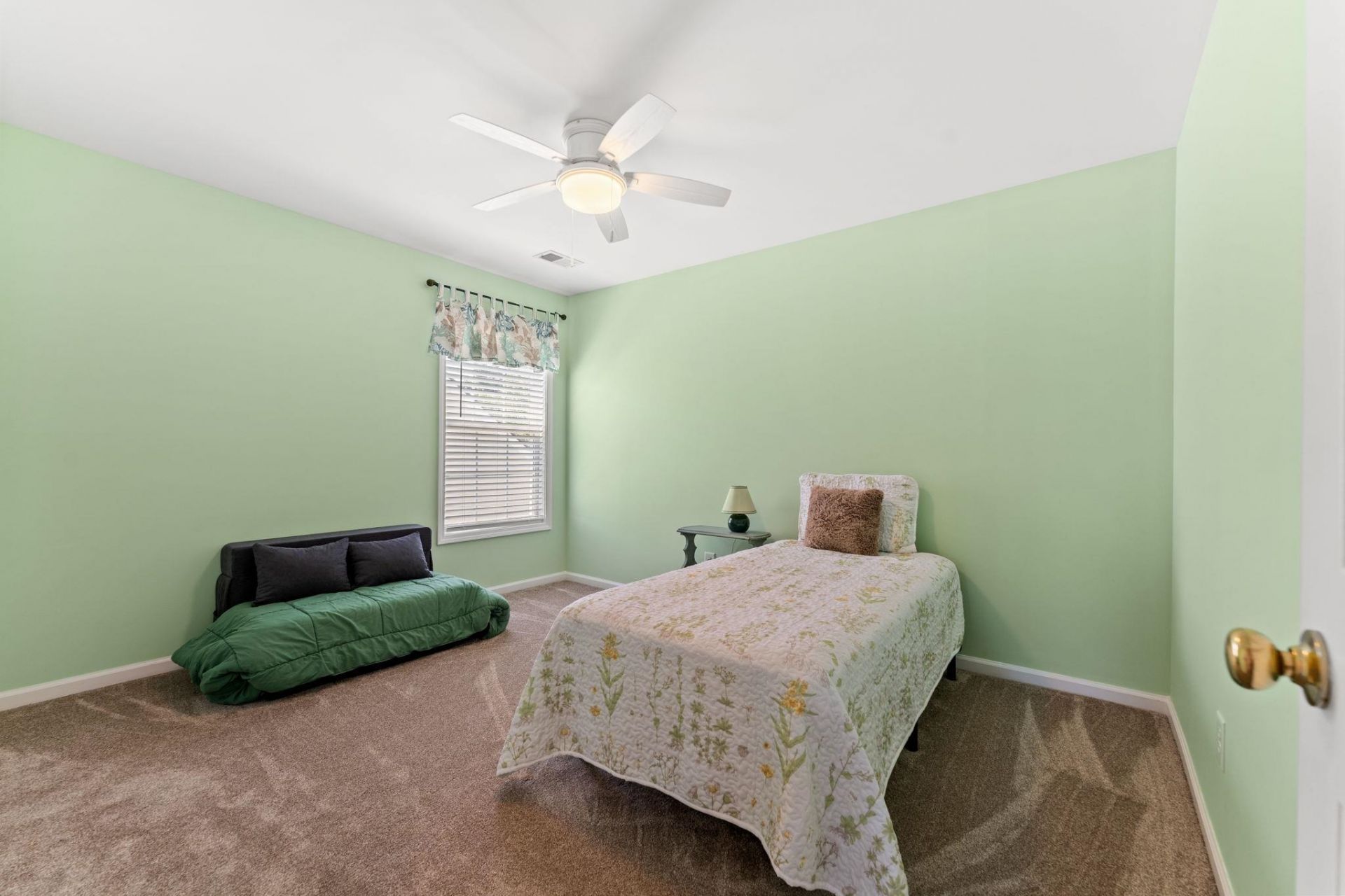 2418 Windmill Way Photo 31