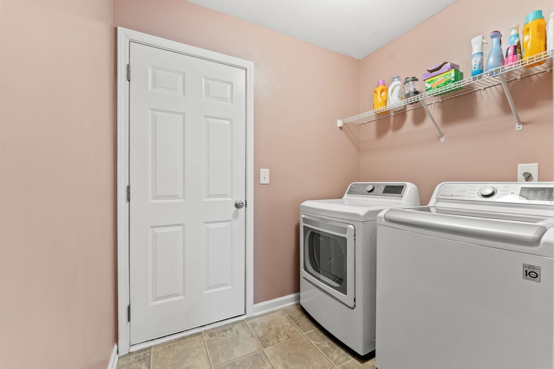 2418 Windmill Way Photo 36