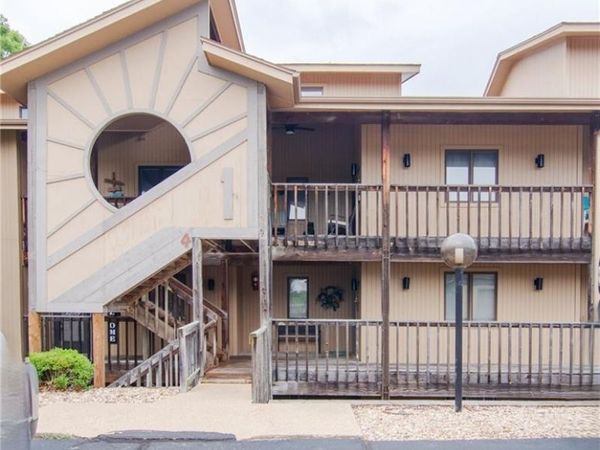 4 Sunrise Ridge Drive, Sunrise Beach, MO 65079