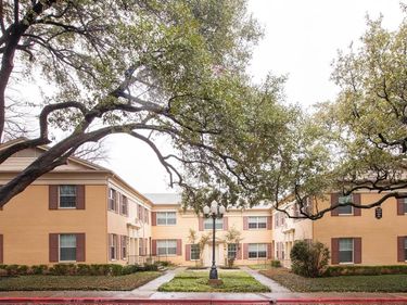 4741 Bradford Drive, Unit 4741B, Dallas, TX 75219