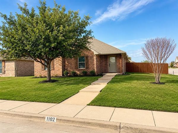 1102 Avendale Drive , Weatherford, TX 76086