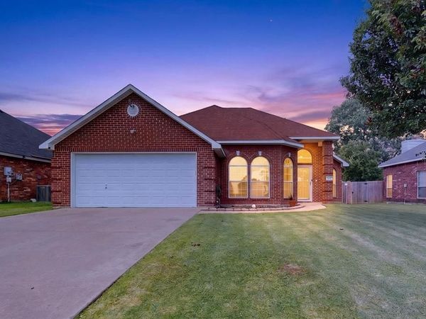 502 Judy Lane, Seagoville, TX 75159