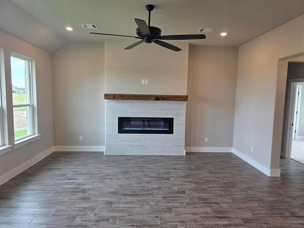 124 Cattleman Drive, Poolville, TX 76487