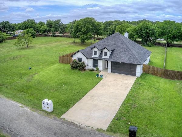 10605 Lago Vista, Quinlan, TX 75474