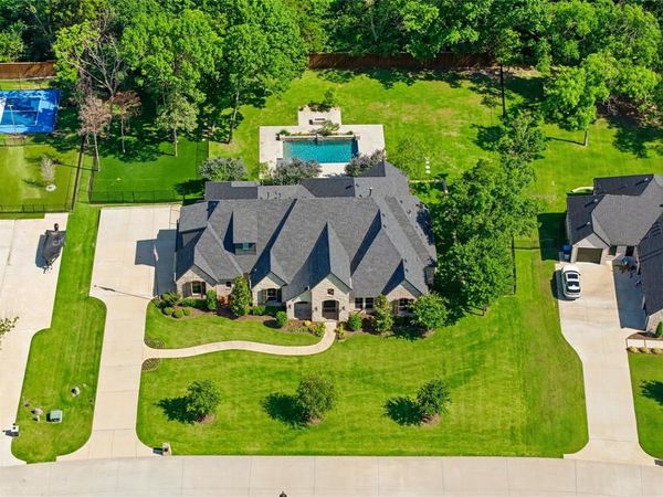 1019 Country Way, Rowlett, TX 75089