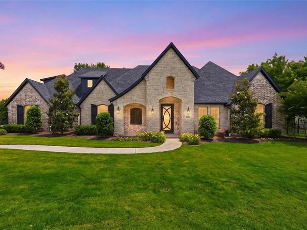 1019 Country Way, Rowlett, TX 75089
