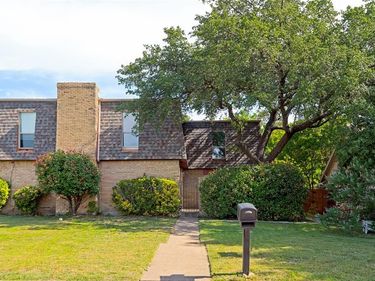 7921-7923 Habersham Lane, Dallas, TX 75248