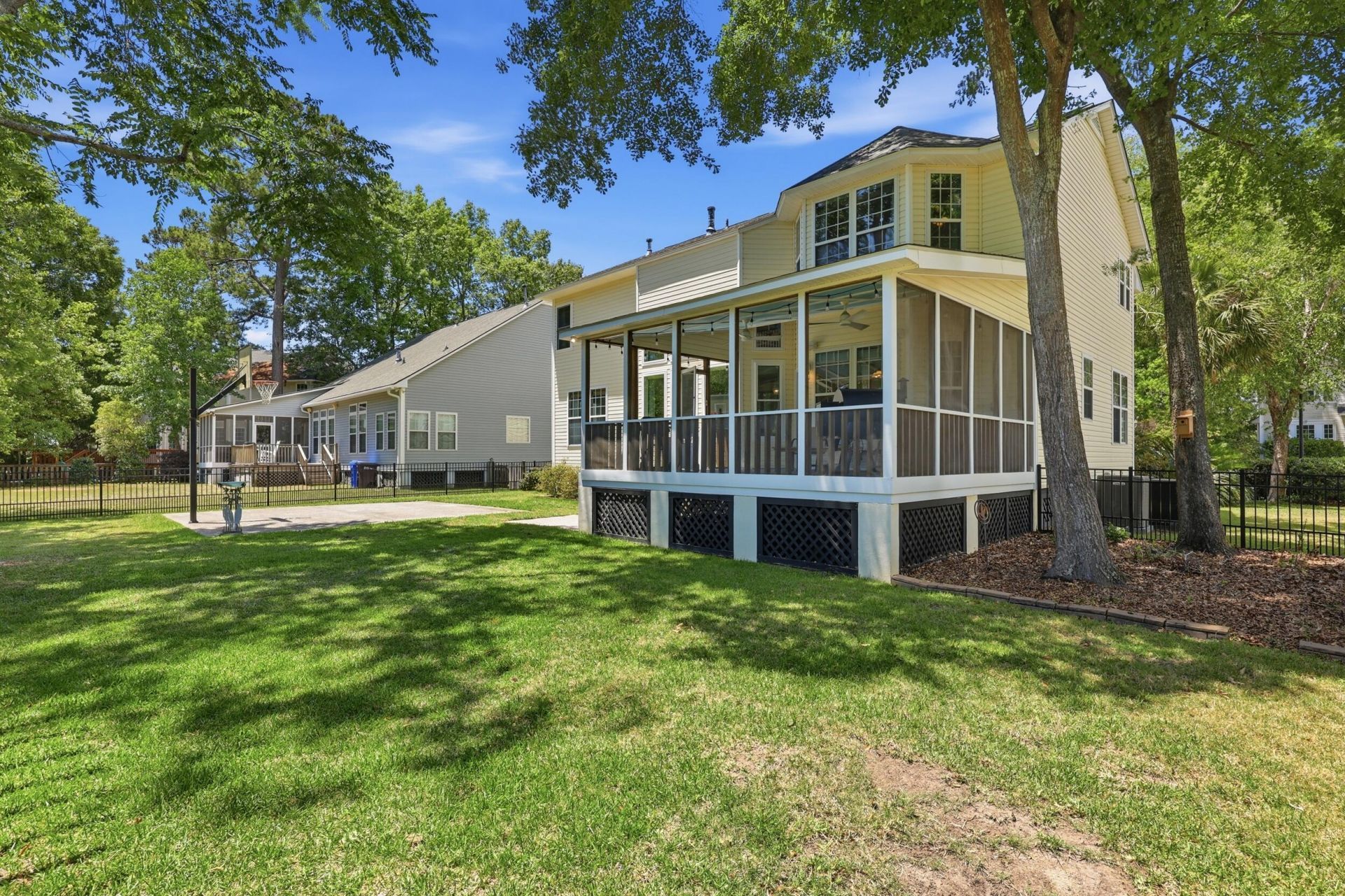 1609 William Hapton Way Photo 26