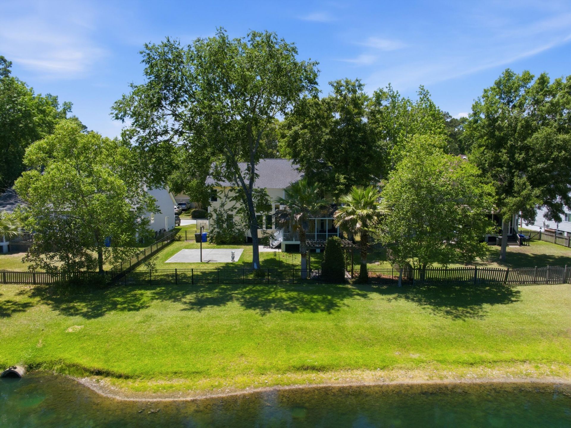 1609 William Hapton Way Photo 29