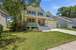 1609 William Hapton Way photo 4